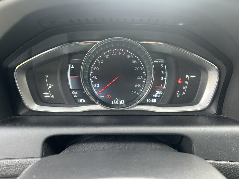 Volvo XC60 D4 FWD Aut Summum 181hk Skinn Nav 2015