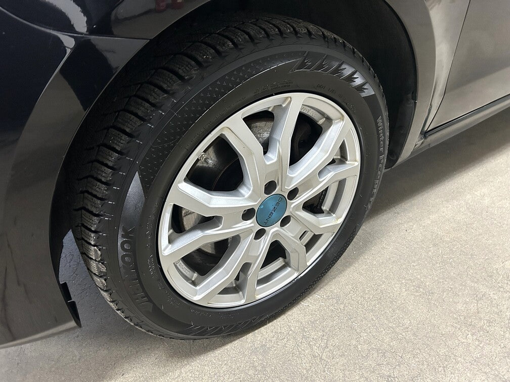 Mercedes-Benz V 250d 3.2t Avantgarde 9G-tronic 8-sits Extra Lång 190hk, 2021.