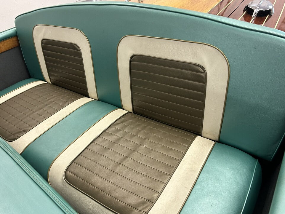 Chris Craft Capri 1961 19 fot