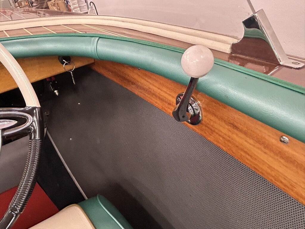 Chris Craft Capri 1961 19 fot
