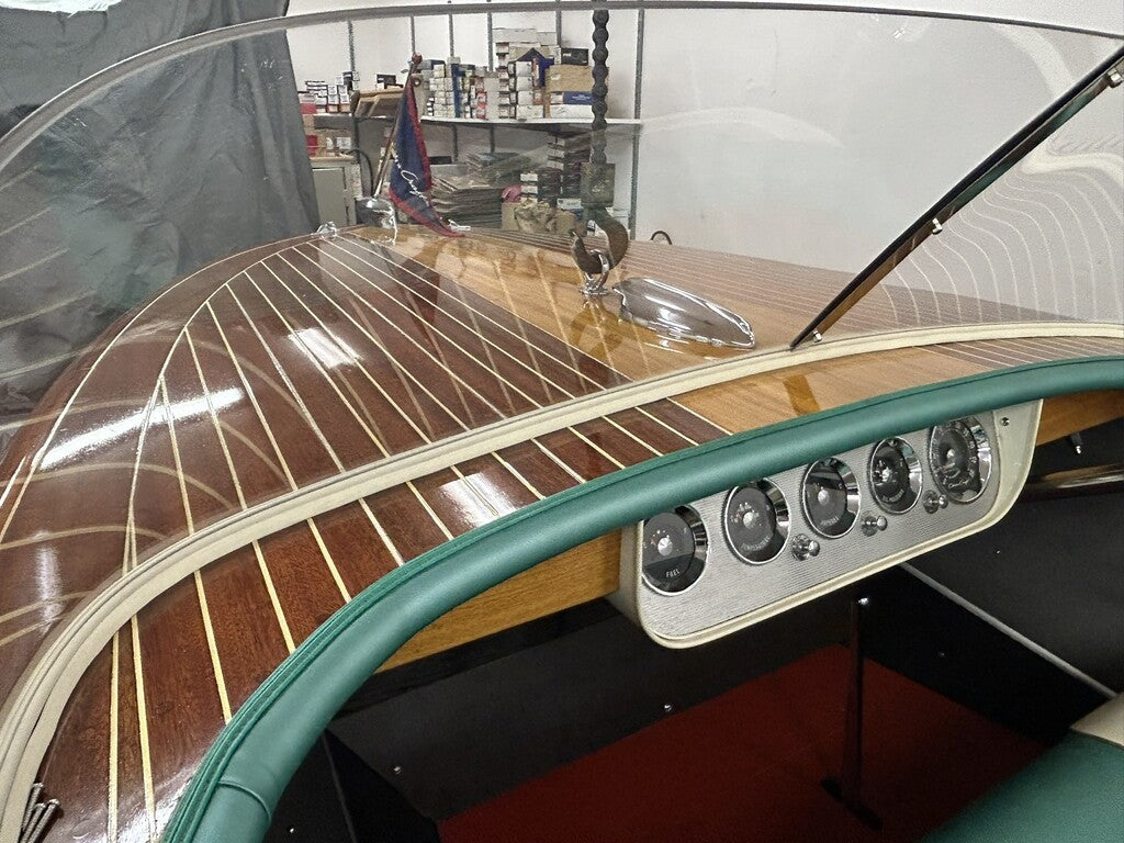 Chris Craft Capri 1961 19 fot
