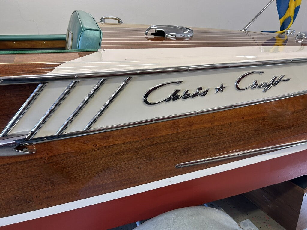 Chris Craft Capri 1961 19 fot
