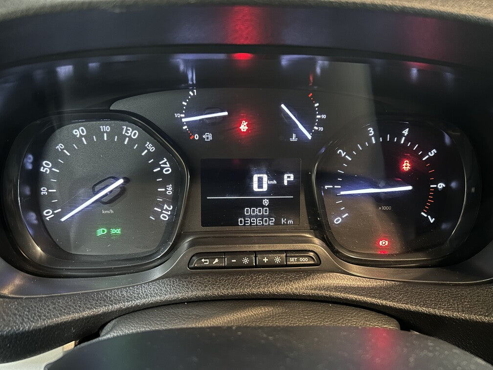 Peugeot Expert PRO+ L2 Utökad Last 2.0 BlueHDi EAT, 144hk, S&S Aut 2023.