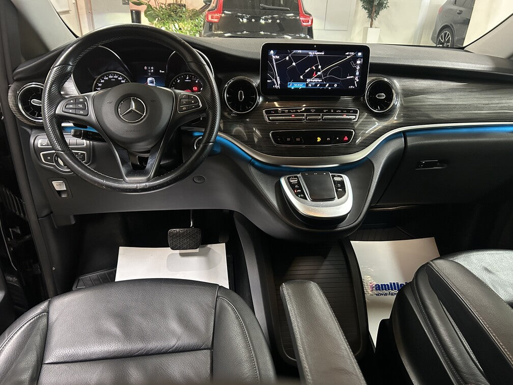 Mercedes-Benz V 250d 3.2t Avantgarde 9G-tronic 8-sits Extra Lång 190hk, 2021.