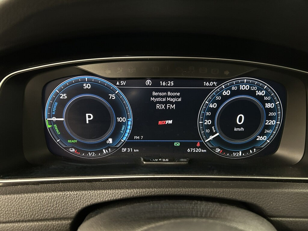 Volkswagen Golf GTE 1.4 TSI DSG Sekventiell, Pluspaket, Nav, Värmare, 204hk, 2020.