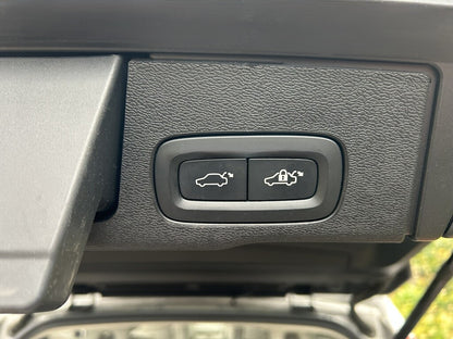 Volvo XC60 Recharge T6 II AWD Plus Bright Edition Geartronic, 350hk, 2024