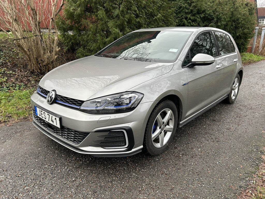 Volkswagen Golf GTE 1.4 TSI DSG, Nav, Värmare, 204hk, 2017.