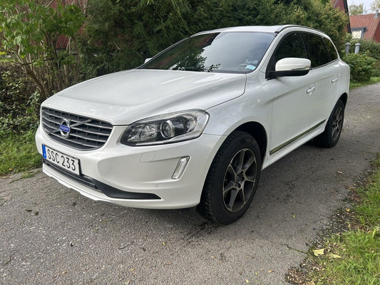 Volvo XC60 D4 FWD Aut Summum 181hk Skinn Nav 2015