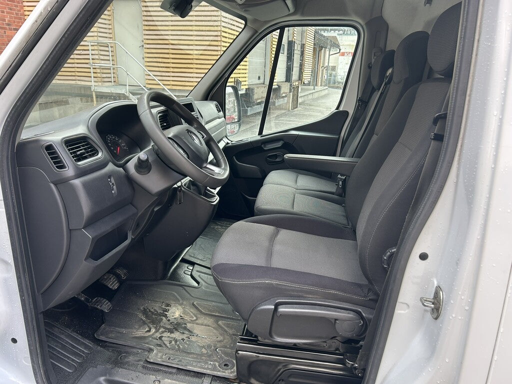 Renault Master 2.3 dCi L3H2, 150hk, Euro 6, 2022.