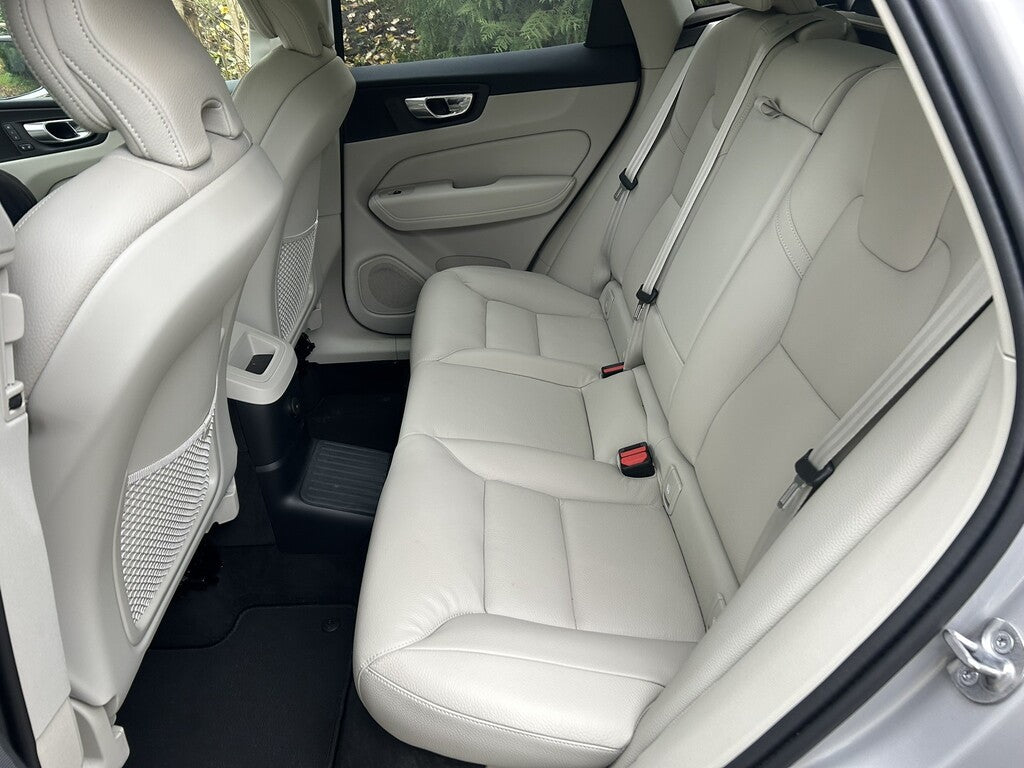 Volvo XC60 Recharge T6 II AWD Plus Bright Edition Geartronic, 350hk, 2024