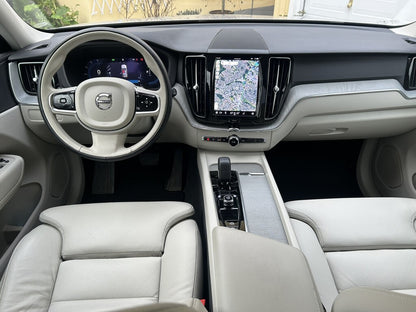 Volvo XC60 Recharge T6 II AWD Plus Bright Edition Geartronic, 350hk, 2024