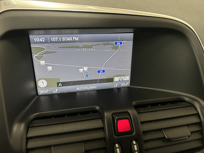Volvo XC60 D4 AWD Aut Summum 163hk Skinn Nav 2014